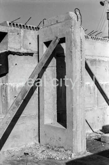 Budowa Osiedla Stalowego, ok. 1954r.

fot. Wiktor Pental/idealcity.pl

