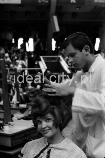 Festiwal mody, Hala Wisły, 1966r. Kraków

fot. Henryk Makarewicz/idealcity.pl

