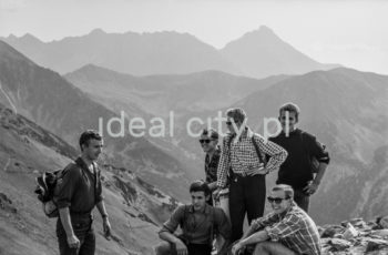 Steelworkers’ Lenin Trek, Tatra Mountains. September 1963.

Leninowski Rajd Hutników, Tatry, 09.1963

Photo by Henryk Makarewicz/idealcity.pl

