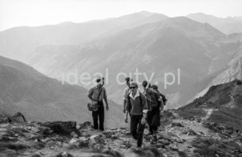 Steelworkers’ Lenin Trek, Tatra Mountains. September 1963.

Leninowski Rajd Hutników, Tatry, 09.1963

Photo by Henryk Makarewicz/idealcity.pl

