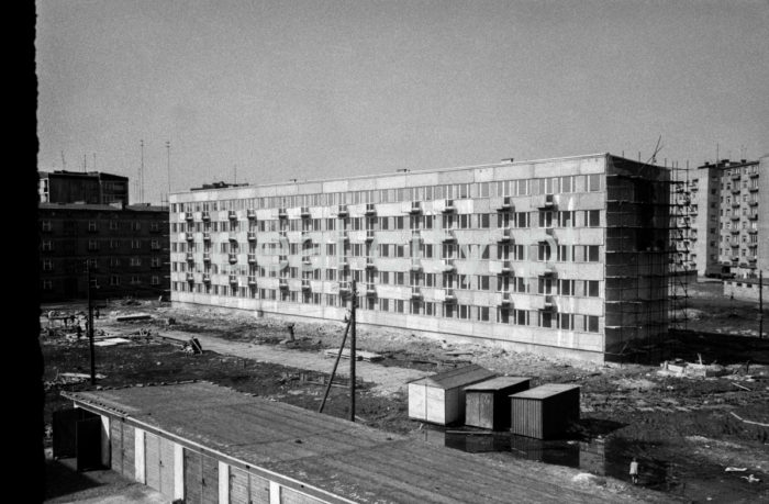 Pierwszy wiekoplytowy blok wybudowany w technologii Domino 60 na osiedlu Centrum D, proj. Stefan Golonka, 1963

fot. Henryk Makarewicz/idealcity.pl


