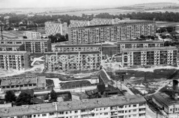 Osiedle Ugorek, lata 60. XXw.

fot. Henryk Makarewicz/idealcity.pl


