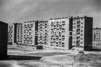 Buildings on the Centrum D Estate. 1960s.

Zabudowa Osiedla Centrum D. Lata 60. XX w.

Photo by Henryk Makarewicz/idealcity.pl


