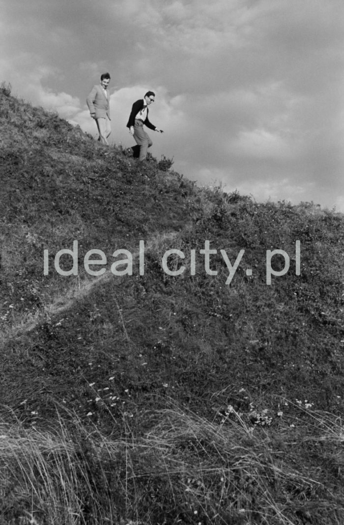 Kościuszko Mound in Racławice. 1950s.

Kopiec Kościuszki w Racławicach. Lata 50. XX w.

Photo by Wiktor Pental/idealcity.pl

