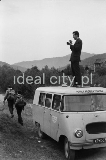 Central Steelworkers’ Trip, Sromowce. 1966.

Centralny Rajd Hutników, Sromowce, 1966 r.

Photo by Henryk Makarewicz/idealcity.pl

