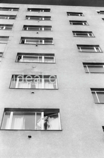 Elewacja wysokościowca na Osiedlu Centrum D, lata 60.

fot. Henryk Makarewicz/idealcity.pl

