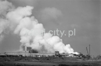 Lenin Metallurgical Combine in Nowa Huta. 1960s.

Kombinat metalurgiczny im. Lenina w Nowej Hucie, l. 60. XX w.

Photo by Henryk Makarewicz/idealcity.pl

